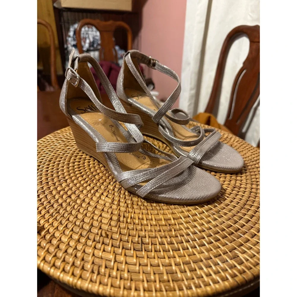 Sofft Metallic Silver Strappy Wedge Sandals Leather SF0004608 Womens 8M